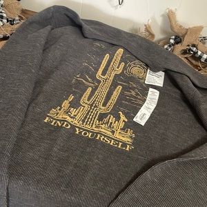 New long sleeve thermal style shirt